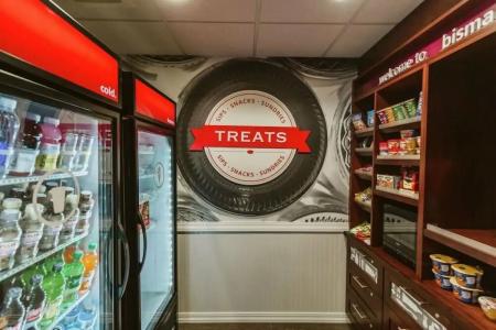 Hampton Inn Bismarck - 93