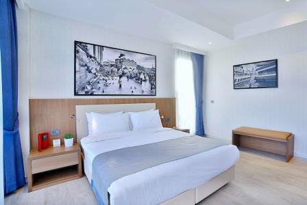 Ramada by Wyndham Istanbul Old City - 78