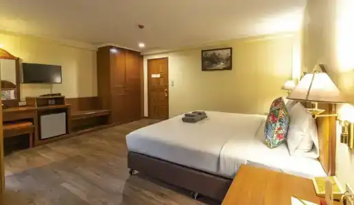 Sabai Inn - 75