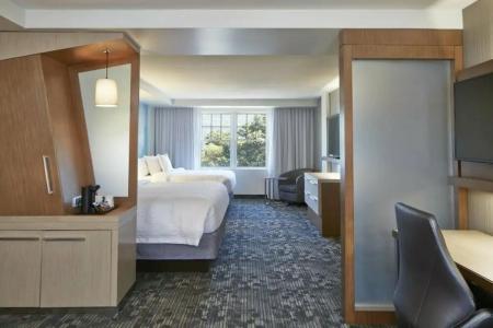 Courtyard by Marriott Lake George - 74