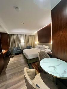 City Seasons Suites - 51