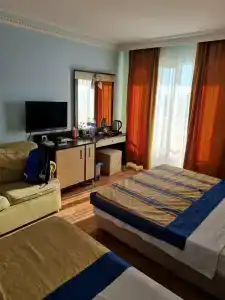 First Class - All Inclusive - 82