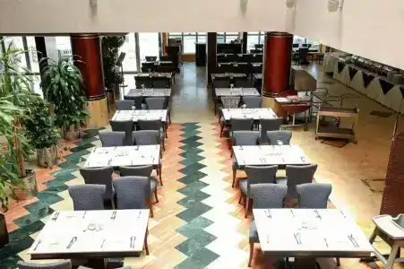 Al Bustan - 73