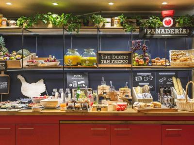 Ibis Barcelona Aeropuerto Viladecans - 63