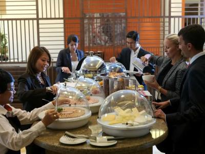 Staybridge Suites Yas Island Abu Dhabi, an IHG - 37