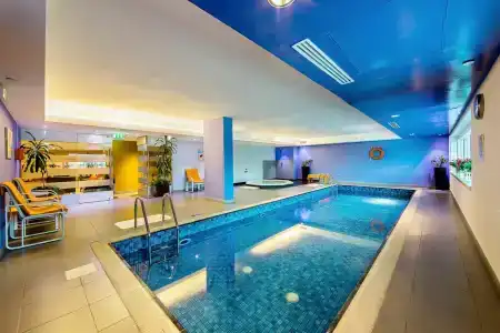 Ramada Plaza by Wyndham Dubai Deira - 70