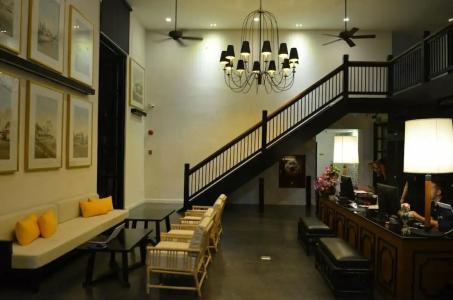 Buri Siri Boutique - 10