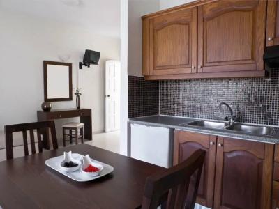 Troulis Apart-Hotel - 10