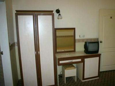 Kleopatra Saray - 13