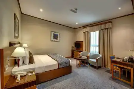 Golden Tulip Al Barsha - 61