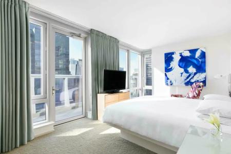 Holiday Inn Express - Times Square South, an IHG - 7