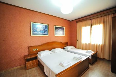 Iliria Internacional - 7