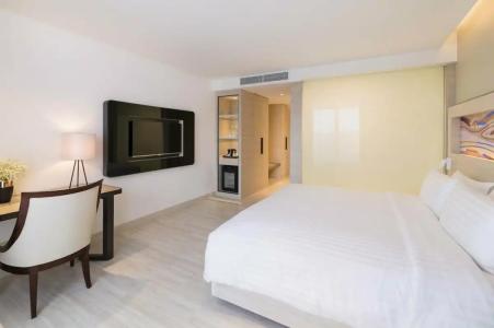 Novotel Phuket City Phokeethra - SHA Extra Plus - 64