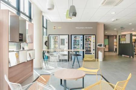 B&B Paris Porte des Lilas - 82