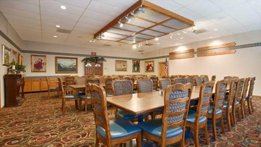 Best Western Plus Yosemite Gateway Inn - 28