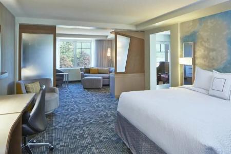 Courtyard by Marriott Lake George - 70