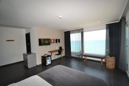 Sun By En Vie Beach - 98