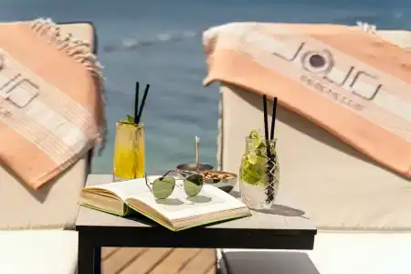 Unique Life Style - 6