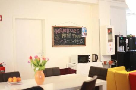 MAC City Hostel - 69