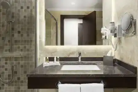 Ramada & Suites by Wyndham Istanbul Merter - 29