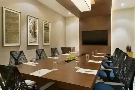 Hilton Garden Inn Dubai Al Mina - Jumeirah - 84