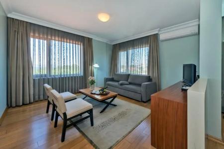 Agora Life - 33