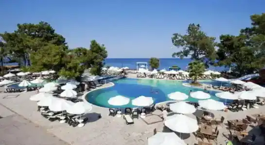 Crystal Aura Beach Resort & Spa - Ultimate All Inclusive - 13