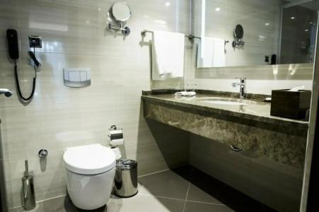 Grand Aras & Suites - 84