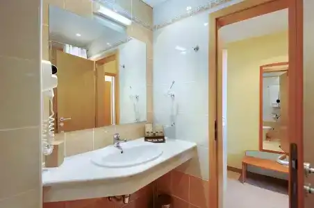 Palm Beach - All Inclusive with Free beach package & Private Beach - 50