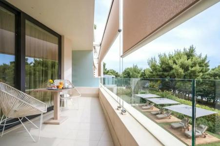 Somewhere Vouliagmeni - 13