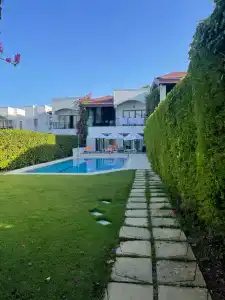 Emelda Sun Club - 84