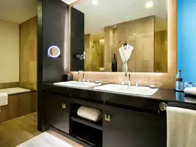 Sofitel Abu Dhabi Corniche - 55