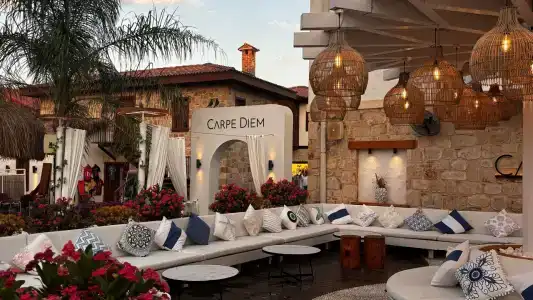 Carpe Diem Boutique - Adults Only - 0