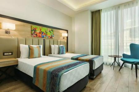 Ramada Encore By Wyndham Istanbul Basin Express - 45
