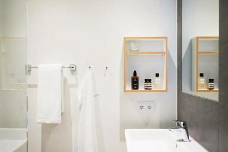 THE FLAG München M. - 35