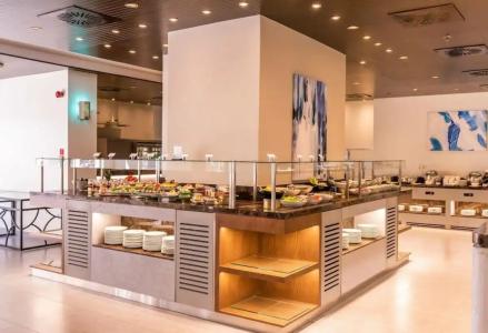 Mercure Dubai Barsha Heights Suites - 22