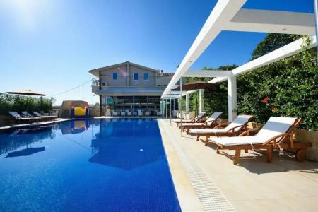 Angelo Del'Arte Estate - 21