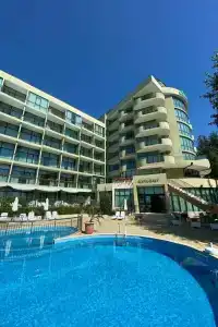 Palm Beach - All Inclusive with Free beach package & Private Beach - 18