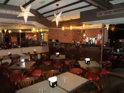 Hawthorn Suites by Wyndham Abu Dhabi City Center - 21