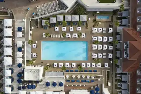 del Coronado, Curio Collection by Hilton - 6