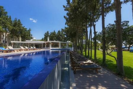 LIV by Bellazure - 28