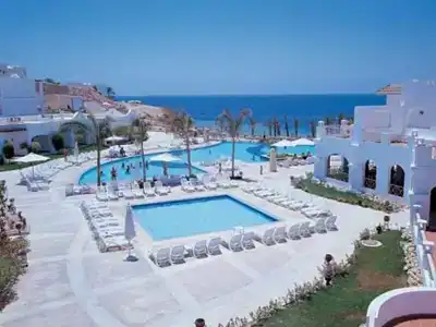 Continental Plaza Beach Resort - 15