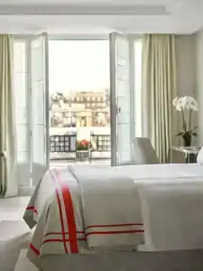 Hôtel Plaza Athénée - Dorchester Collection - 91