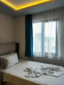 Gloria Suite - 13