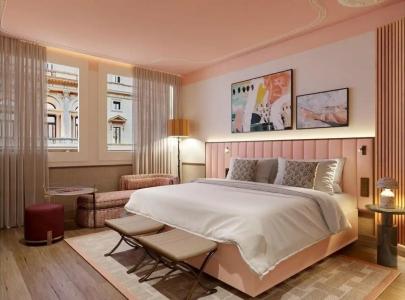 Grand Central, Small Luxurys - 93