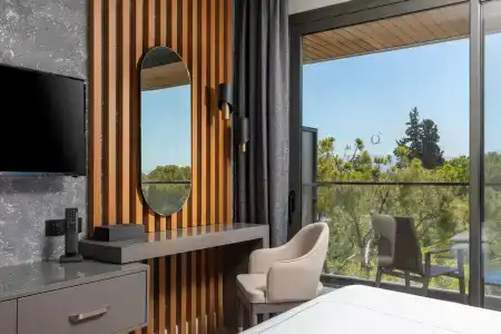 Unique Life Style - 30