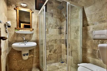 Yusuf Bey House - 13