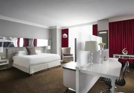 Chicago Downtown, Autograph Collection - 4