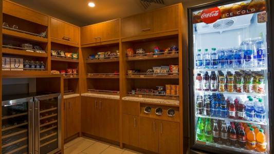 Best Western Plus South Coast Inn - 68