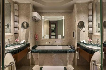 The Peninsula Bangkok - SHA Extra Plus - 51